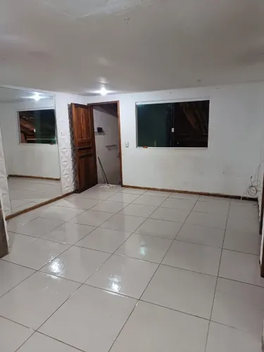Casa em Curitiba, sem documento, troca ou proposta a vista