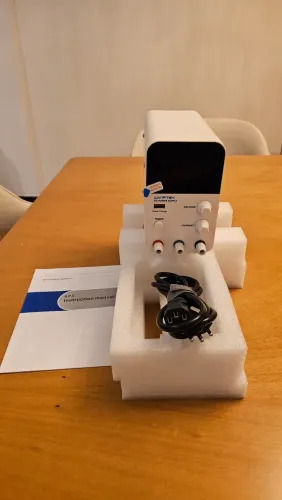 Fonte de bancada Wanptek GPS305D