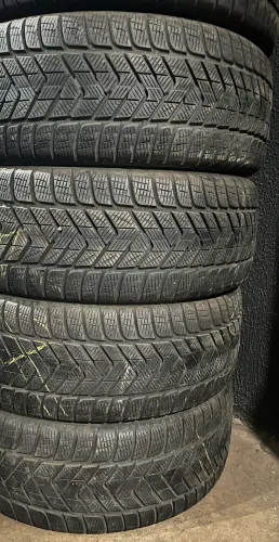 Jogo de pneus 18 Fusion , Audi Q3 . 235/50 R18 Pirelli ( 235/50/18 )