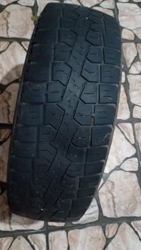 Pirelli scorpion 205/60R16
