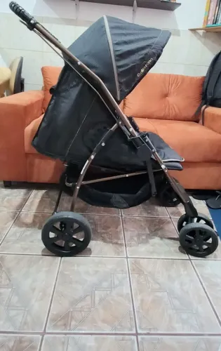 Carrinho de bebê Galzerano