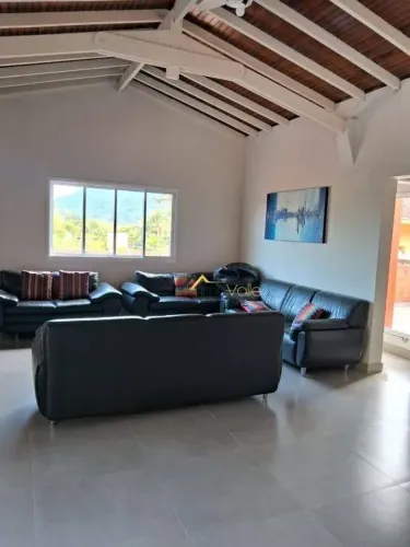 Casa à venda no Condomínio Recanto da Lagoinha em Ubatuba -SP