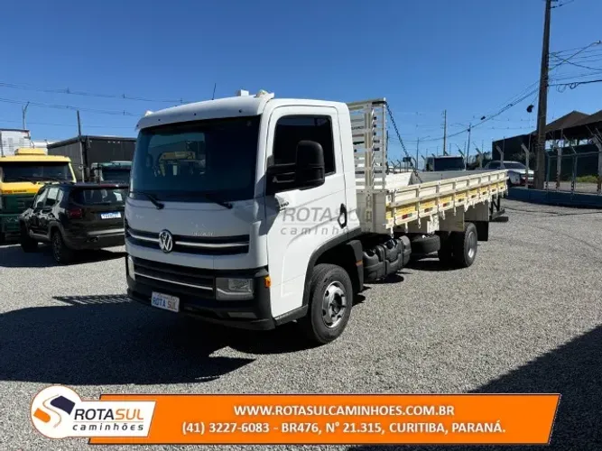 VW 11.180 2019 Carroceria 6,00m