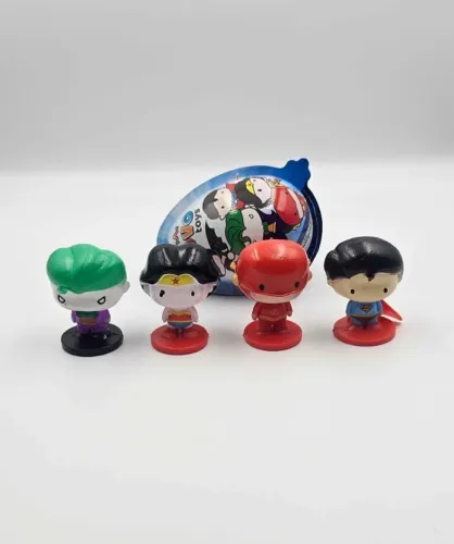 Lote com 4 miniaturas originais DC Buddies / Liga da Justiça, da BBR Toys.