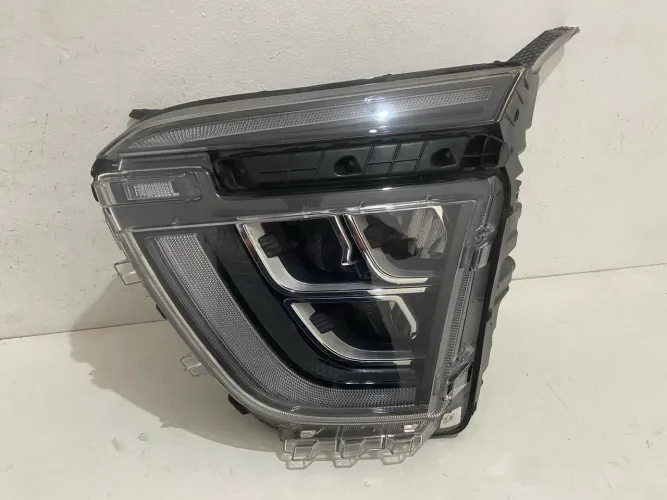 Farol Hyundai Creta N-Line 2021 2022 2023 2024 Lado Esquerdo Original Friso Prata  