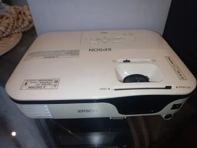 Projetor Epson X14+ 3000 ansi lumens