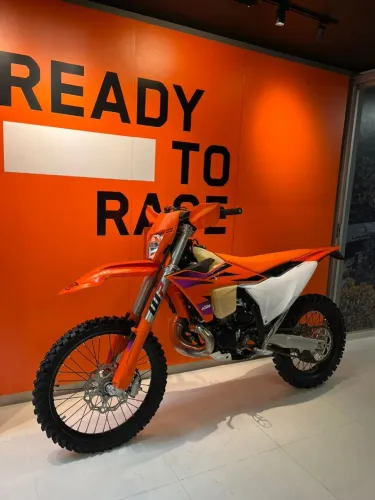 Ktm 300 24