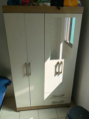Guarda roupa