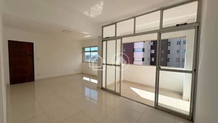 Apartamento de 4 quartos para aluguel no Buritis, próximo à Ernani Agricola