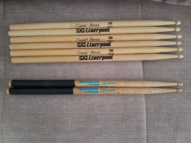 3 pares NOVOS + 1 usado