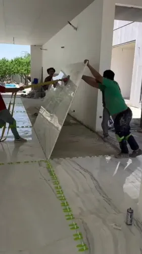 Porcelanato, cerâmica, pintura, elétrica reforma geral.