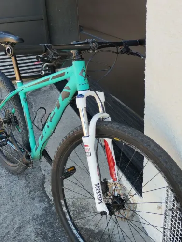 Bike mtb 29 Tam 17 câmbio passador Deore K7 12 vlc deore