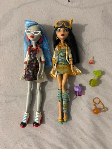 bonecas monster high ghoulia e cleo