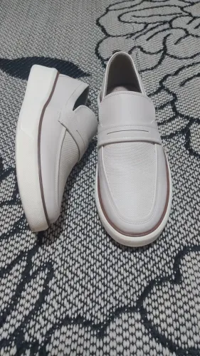 Tênis casual novo, muito lindo!