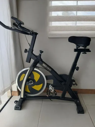 Bicicleta ergometrica academia zera