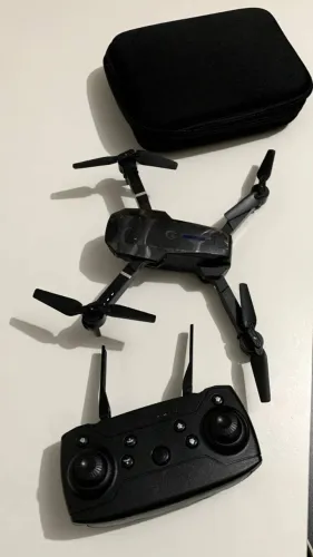 Mini drone HDRC E88 Pro com câmera dupla 2K preto 2 baterias