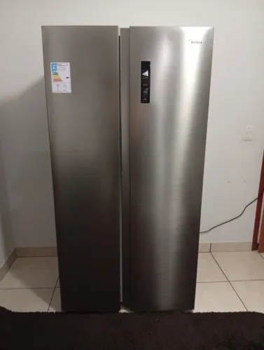 Geladeira Smart by side