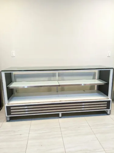 BALCÃO DE VIDRO E MDF PARA LOJA - BEM CONSERVADO. ÓTIMO PREÇO