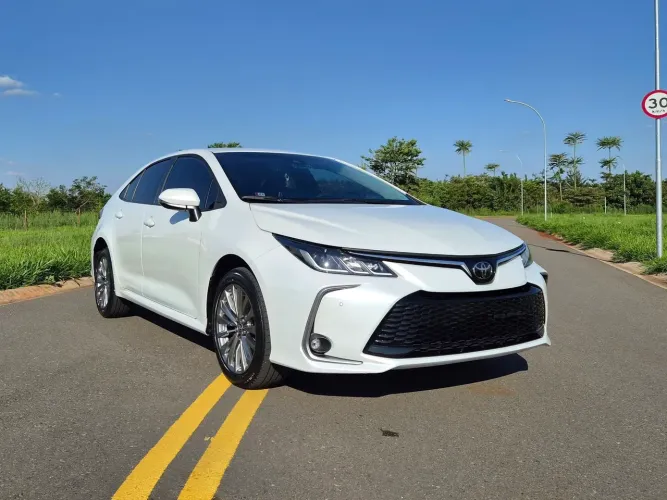 Toyota Corolla XEI 2.0 Flex 16V Aut. 2024