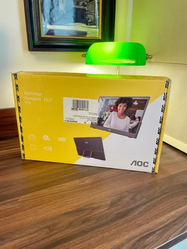 Monitor Portátil AOC 15,6 polegadas FullHD USB-C Novo! Na caixa.