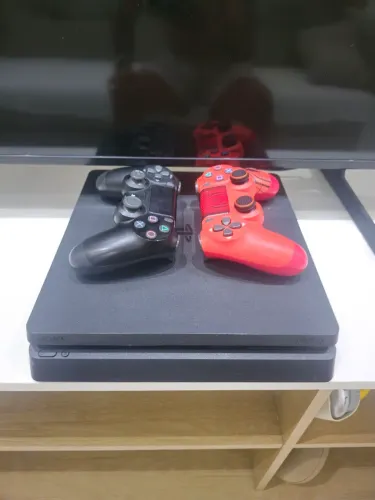 Ps4 Slim 500gb ( Extra )