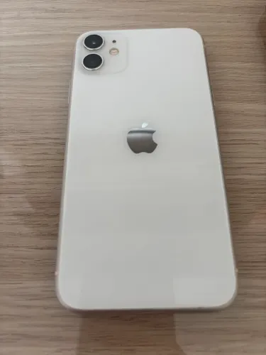 iPhone 11 128 GB branco OPORTUNIDADE (Única dona)
