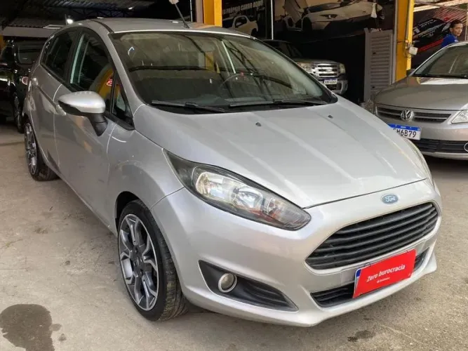 Ford Fiesta SE 1.6 16V Flex 5P 2015