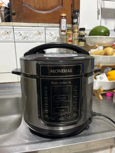 Panela de pressão elétrica Mondial Master Cooker 5L