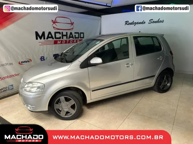 Volkswagen Fox City 1.0 MI/ 1.0mi Total Flex 8V 5P 2009