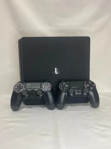 Playstation 4 SemiNovo com 2 Controles