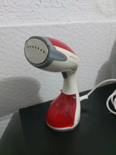 Passadeira a Vapor Black+Decker | Pouco Uso | Excelente Estado