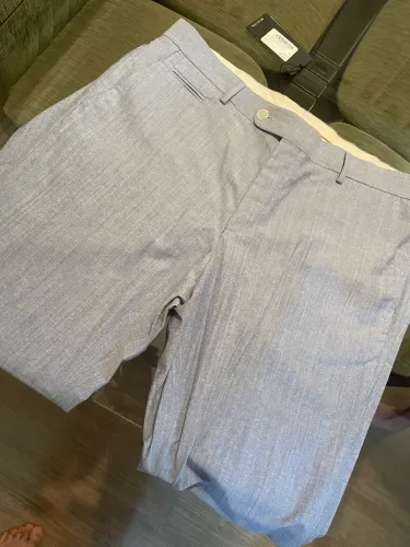 Calça social Hugo Boss tamanho 54