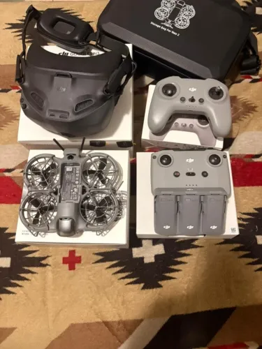 Drone DJI Neo 2 FlyMore Combo + Case para drone & controle
