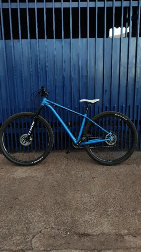 Cannondale Trail Aro 29 - SRAM Eagle 12v - Maxxis