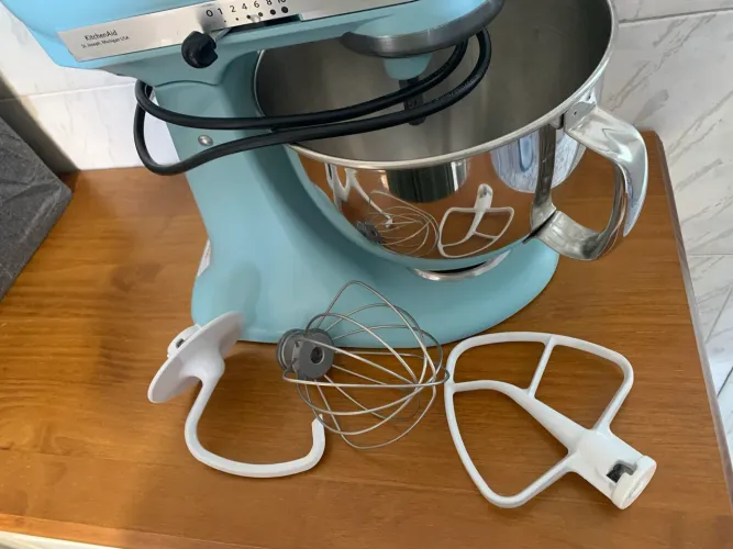 Batedeira Planetária KitchenAid Artisan 127V