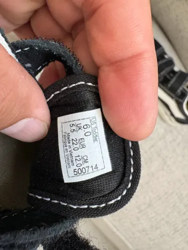 Tênis infantil vans