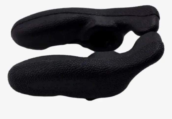 Bar End Chifrinho Bicicleta Cor Preto  em Borracha Macia