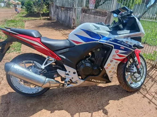 Cbr 500 venda ou troca em carro 