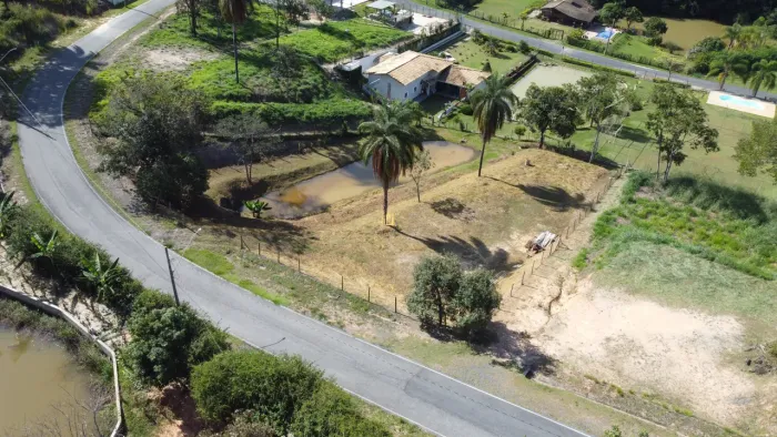 Terreno Excepcional à Venda no Condomínio Solar das Palmeiras em Esmeraldas - 2.072 m²