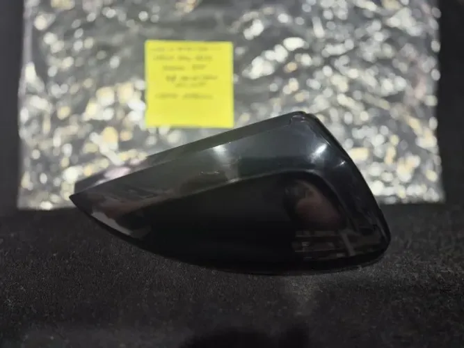 Capa Retrovisor VW Polo e Virtus 2018-2023 Novo LD Passageiro