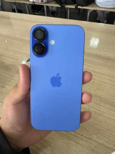 Vendo iPhone 16 128gb