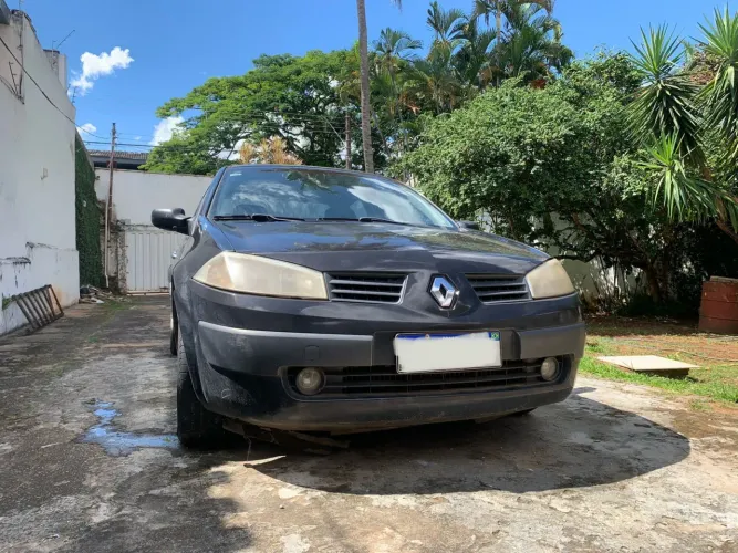 Renault Megane Sedan Dynamique 2.0 16V Mec. 2007