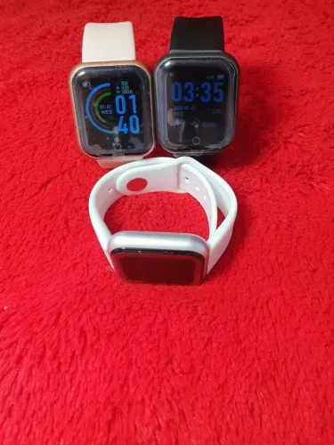 Smartwatch D20 ou Y68 Novo - O menor preço da OLX (Saldo de Loja)