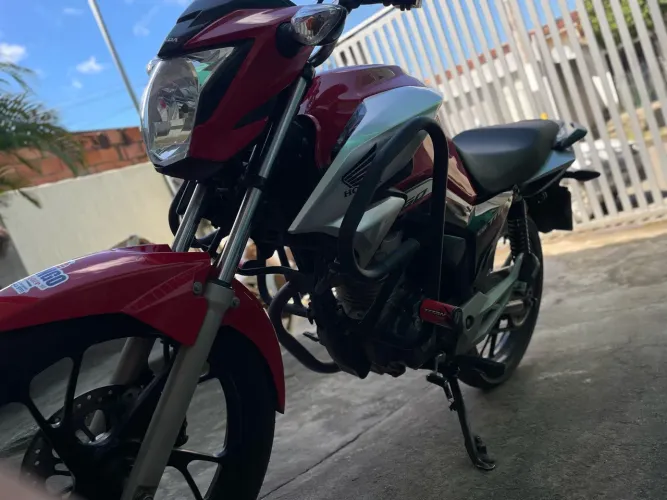 Honda titan 2022
