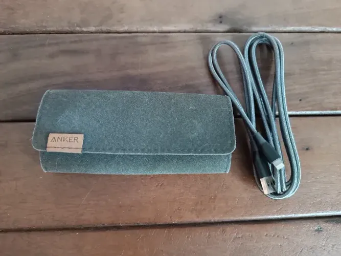 Cabo Lightning e USB A, para iPhone