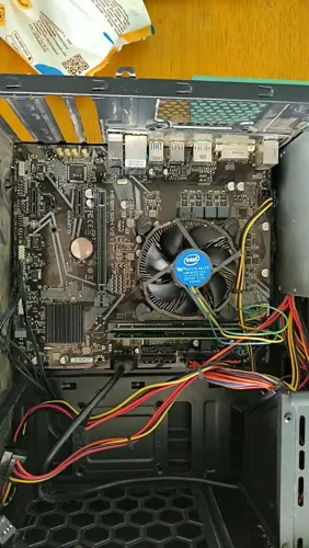 Computador Intel core i3 10100, 16 GB ram, fonte 500, sem SSD, gabinete simples
