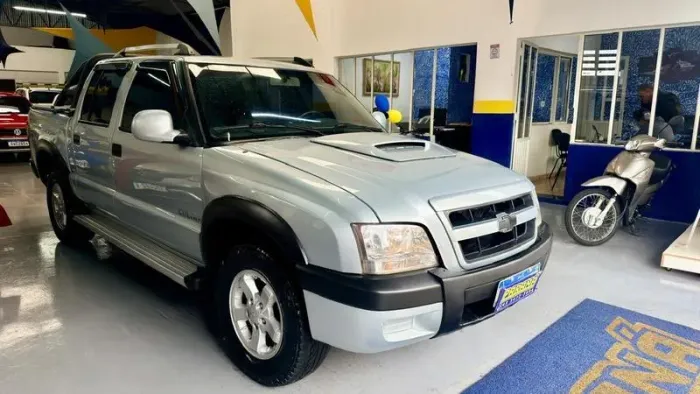 Chevrolet S10 P-up Colina 2.8 TDI 4x2/4x4 CD Dies. 2011