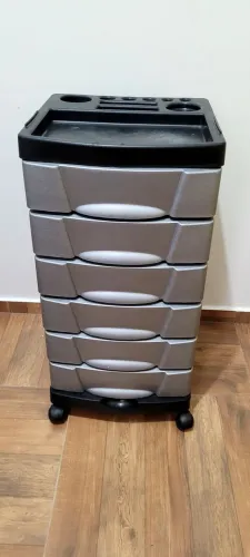 Carrinho de cabeleireiro