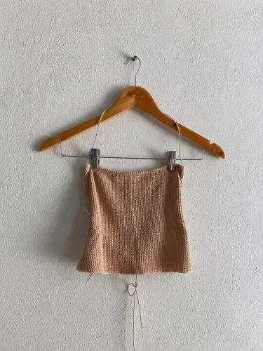 Top faixa tricô modal nude