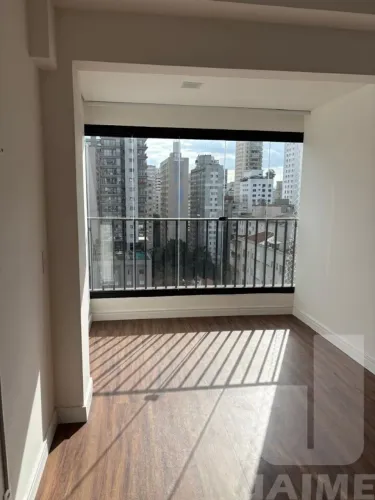 APARTAMENTO 2 DORMITORIO SENDO 1 SUITE 2 BANHEIROS 1 VAGA.